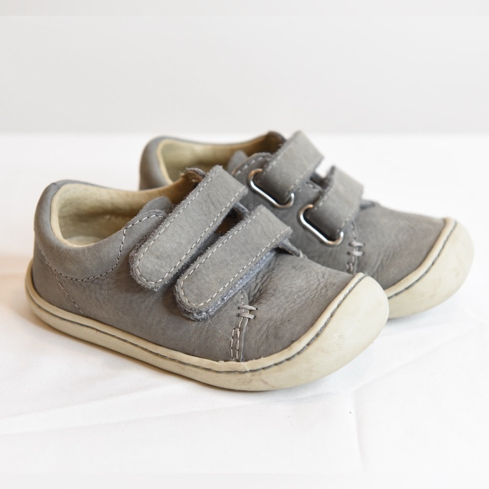 Footmates Henry Sneaker, Gray, Toddler Size 4.5